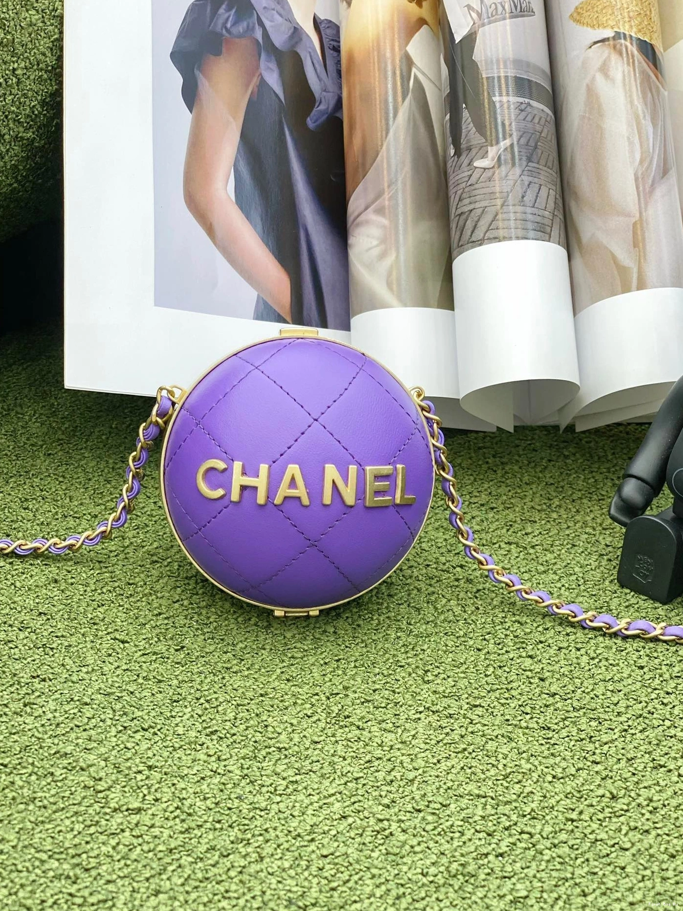 SPHERE MINAUDIERE CHANEL 0806
